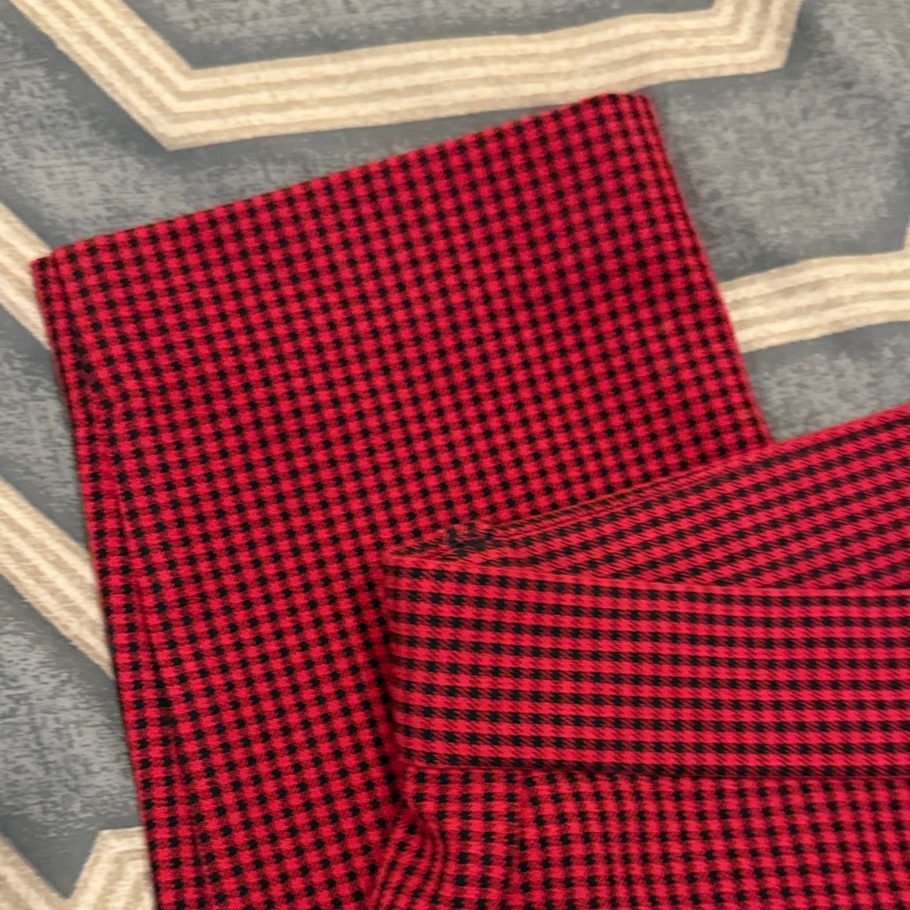 GAP Women's Red Checkered Skinny Pants - Picture 6 of 7
